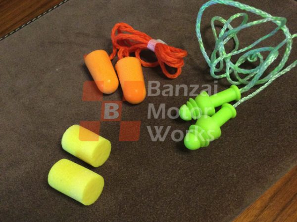 earplugs